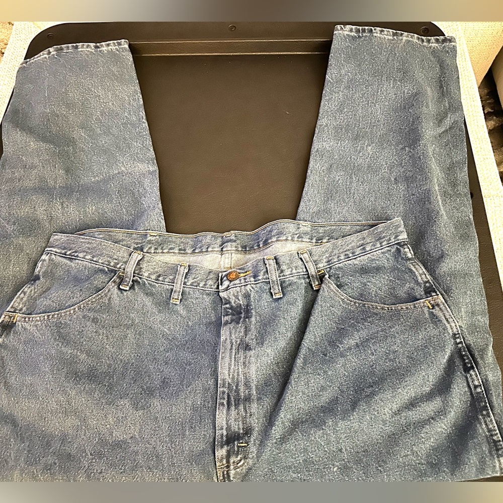 Wrangler Rustler Blue Jeans - NWT